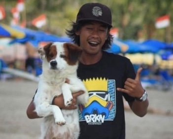 Ali, owner and lead guide at RideVibesBali
